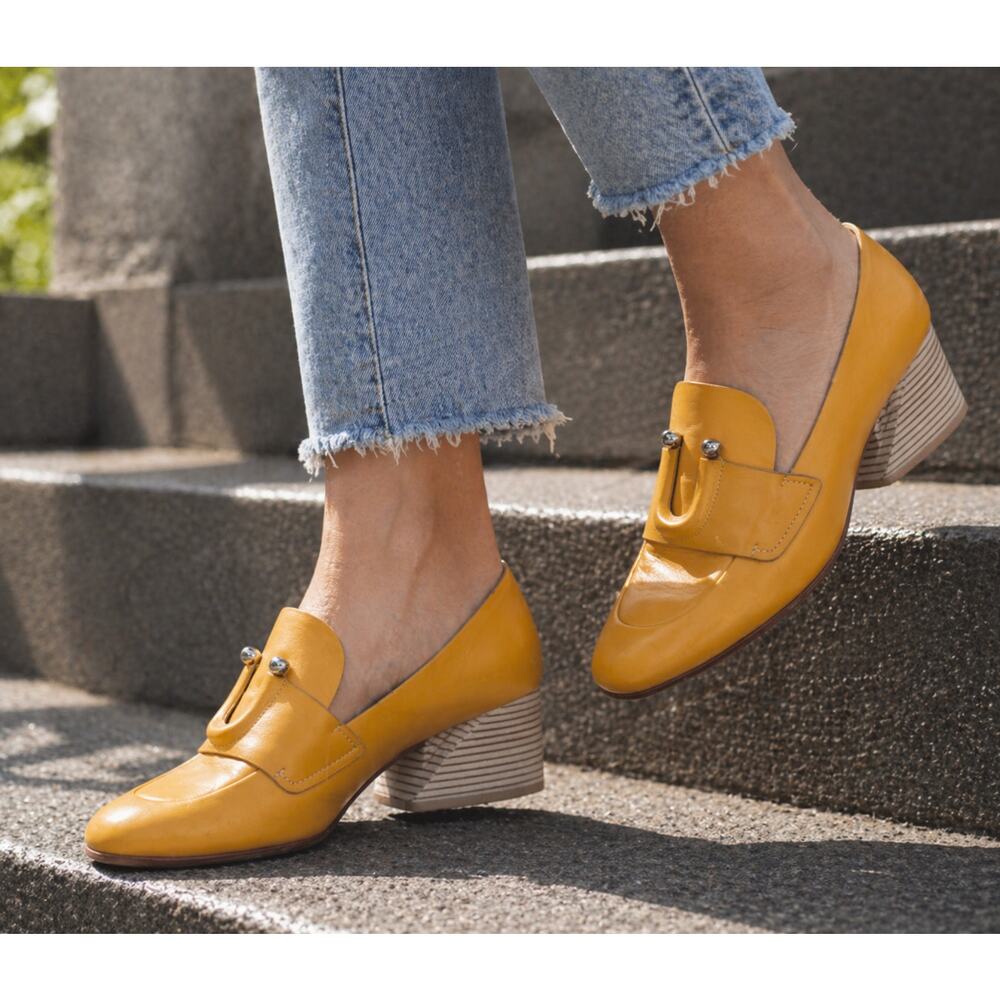 Mercedes Castillo Womens Heels Yellow Leather Block Heel Pumps Slip On Size 7